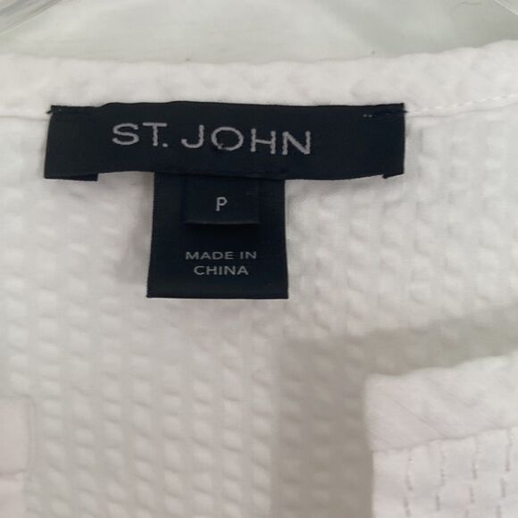 St. John white 3/4 sleeve v neck top - Picture 4 of 11